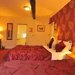 Hotel George