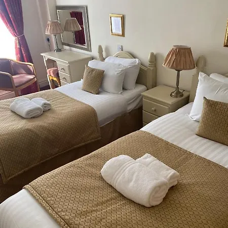 Hotel George