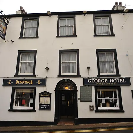 Hotel George 4*
